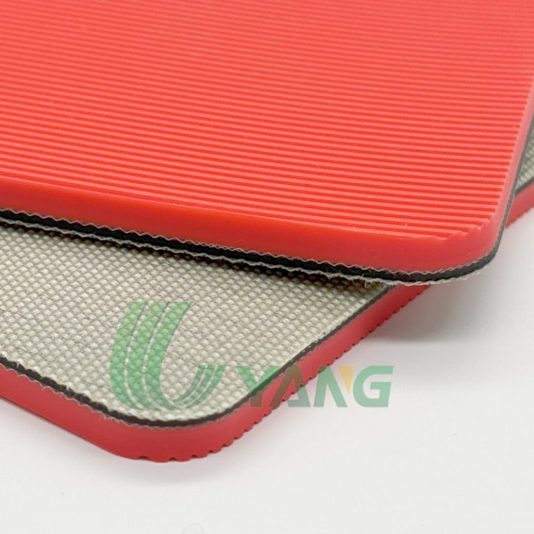Red rubber coated pvc belt